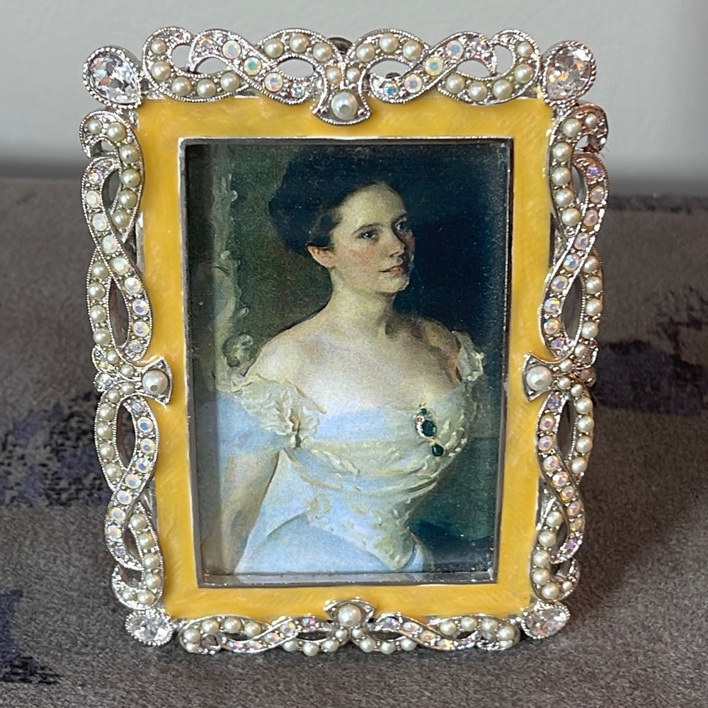 Jay Strongwater SWAROVSKI crystal and Pearl Frame, retired